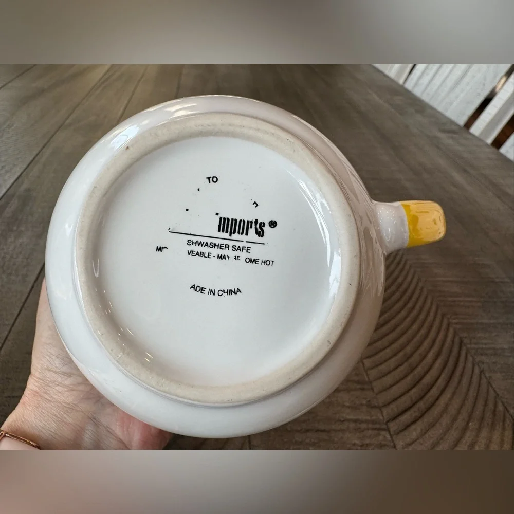 Pier 1 Happy Yellow & White Cheerful Coffee/Tea Mug